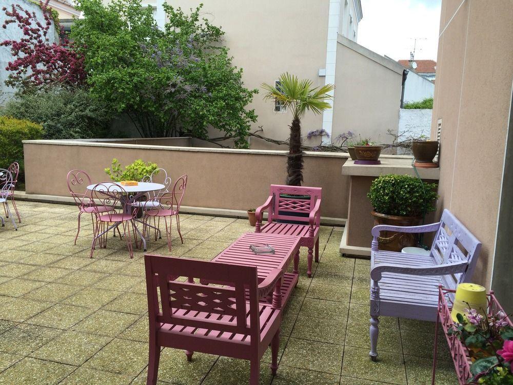 Hotel Cinepole - Proche Paris Joinville-le-Pont Exterior photo